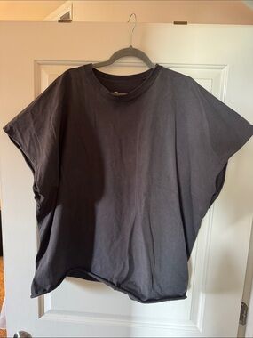 YEEZY Cut-off Sleeve Boxy Crewneck Tee in Charcoal 1